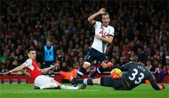 员的个人突 员的个人突